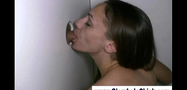  Ho gulping gloryhole cum